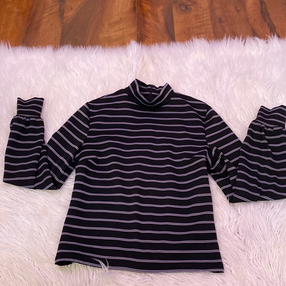 Striped Black and White Long Sleeve